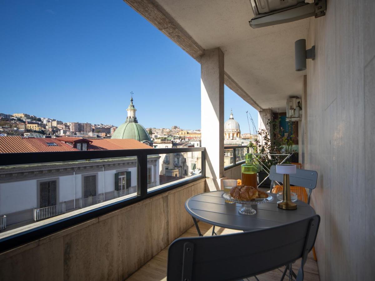 나폴리 Salotto Borbonico B&B 외부 사진