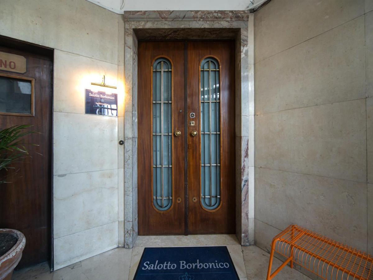 나폴리 Salotto Borbonico B&B 외부 사진
